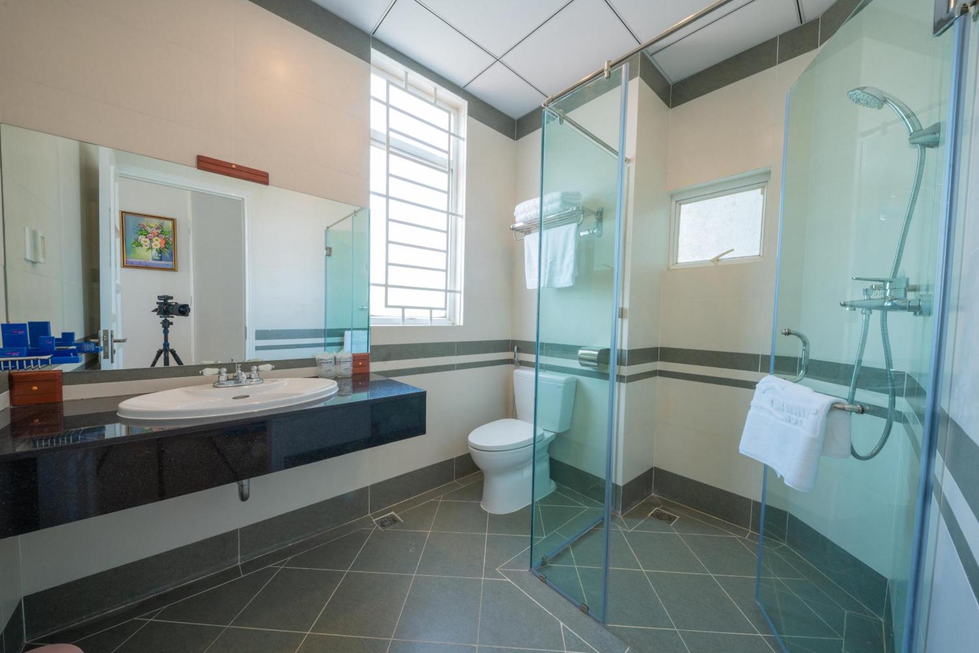 Yen Nam Hotel Nguyen Thai Son TP. Hồ Chí Minh Phòng bức ảnh